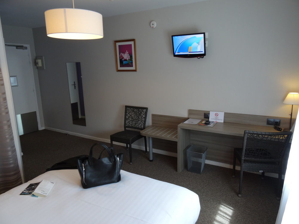 Hotel Prado Avec Parking - Proche Zenith Тулуза Екстер'єр фото