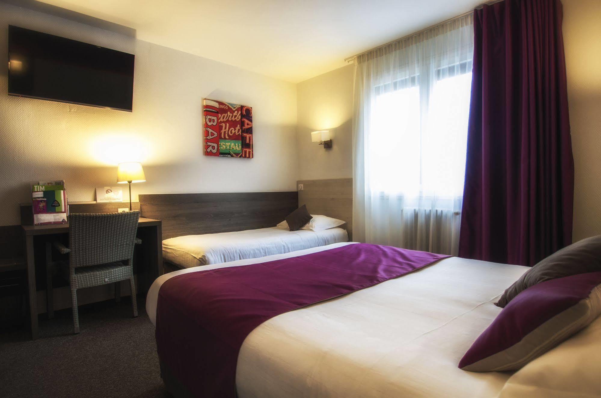 Hotel Prado Avec Parking - Proche Zenith Тулуза Екстер'єр фото