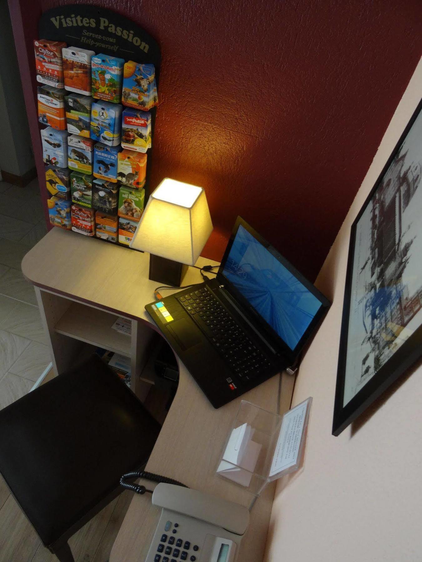 Hotel Prado Avec Parking - Proche Zenith Тулуза Екстер'єр фото